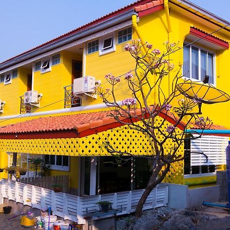 Rak Ban Kerd House 호텔 코 시 창 객실 사진