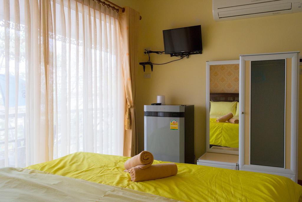 Rak Ban Kerd House 호텔 코 시 창 객실 사진